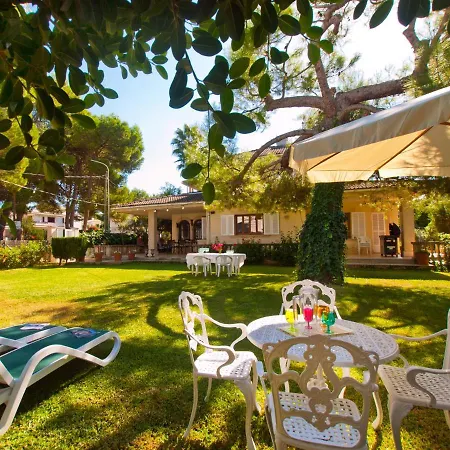Tita De Manresa, Con Jardines Y Vista Mar *